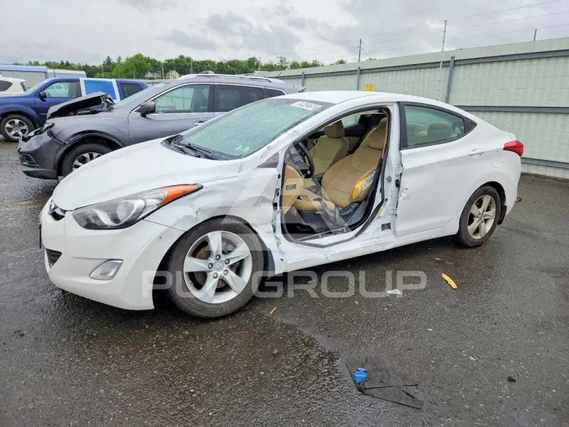 2012 Hyundai Elantra фото