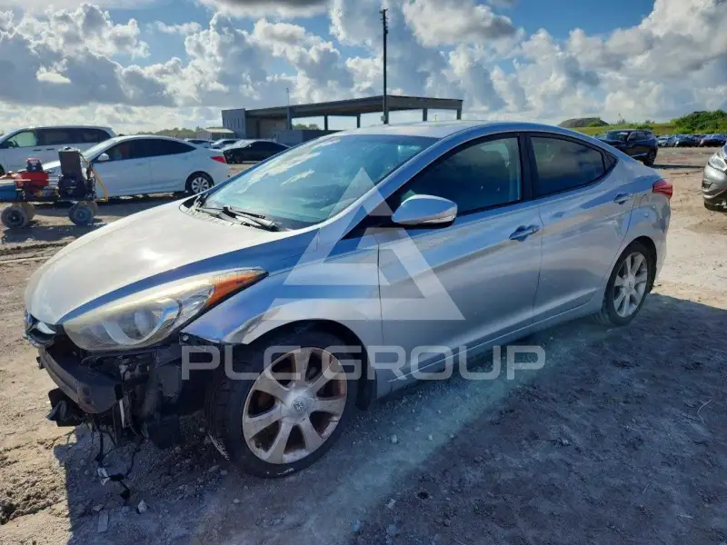 2012 Hyundai Elantra фото