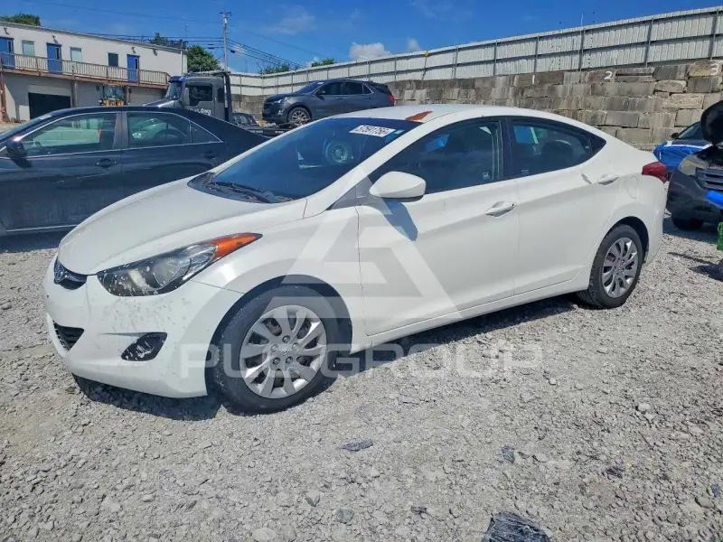 2012 Hyundai Elantra фото