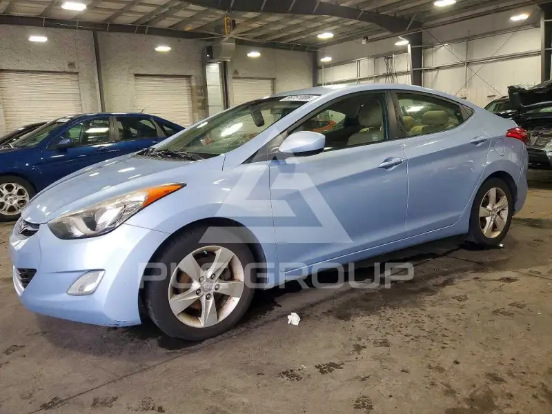 2012 Hyundai Elantra photo