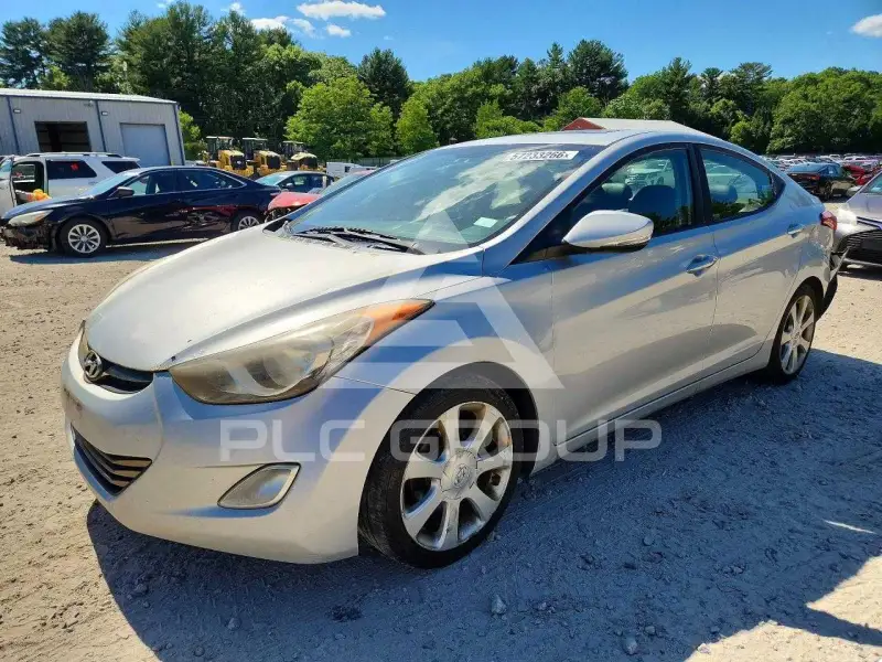 2012 Hyundai Elantra фото