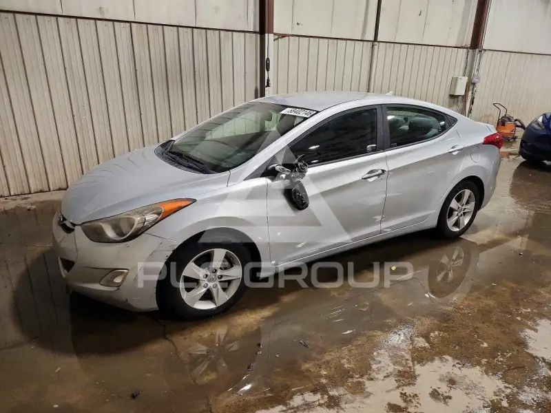 2012 Hyundai Elantra фото