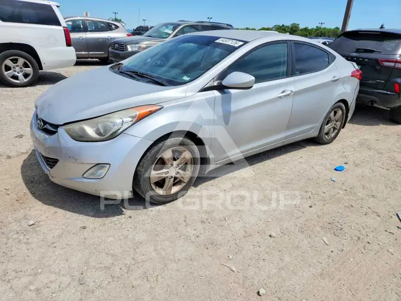 2012 Hyundai Elantra фото