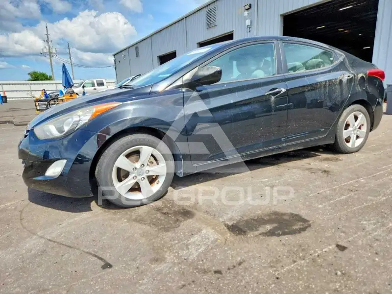 2012 Hyundai Elantra фото