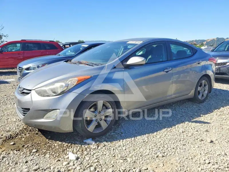 2012 Hyundai Elantra фото