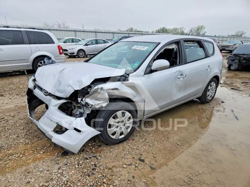 2012 Hyundai Elantra фото