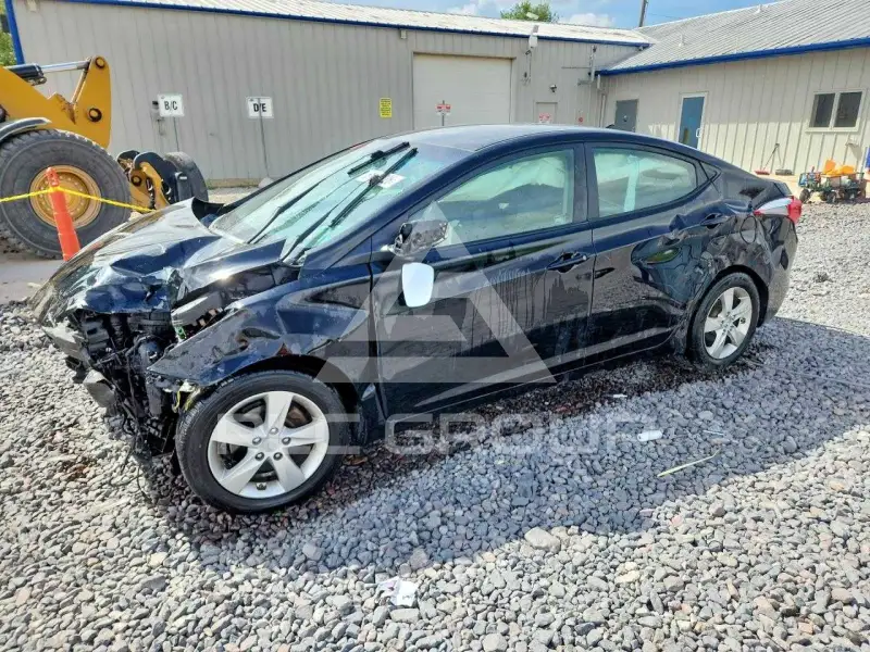 2012 Hyundai Elantra фото