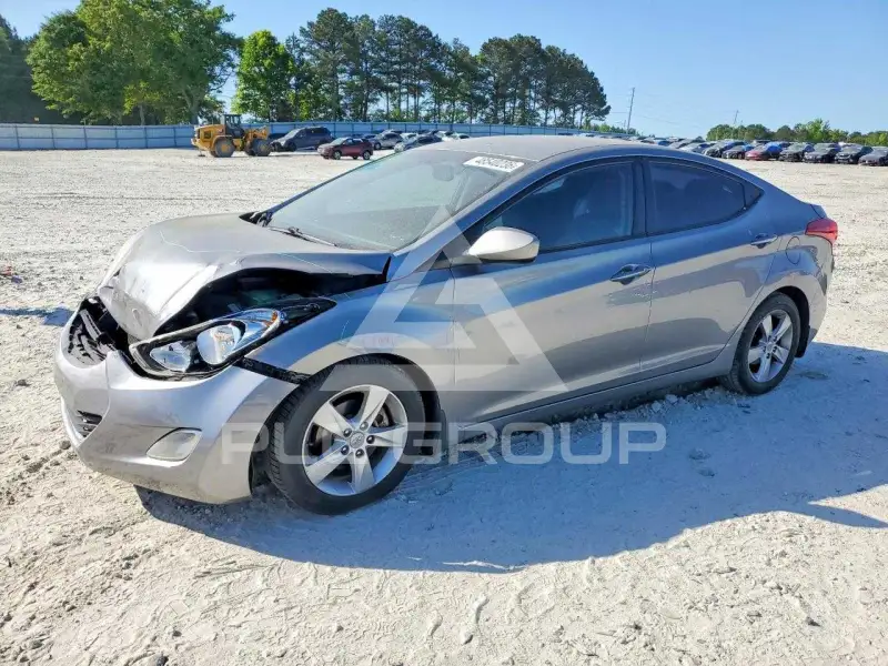 2012 Hyundai Elantra фото