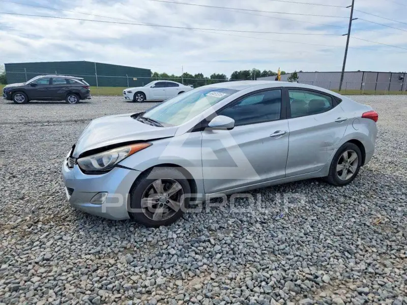 2012 Hyundai Elantra фото