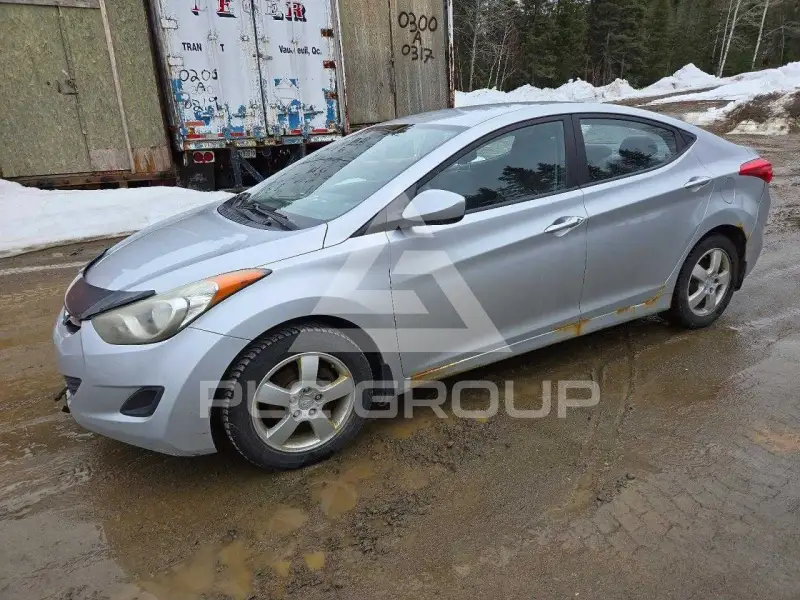 2012 Hyundai Elantra photo