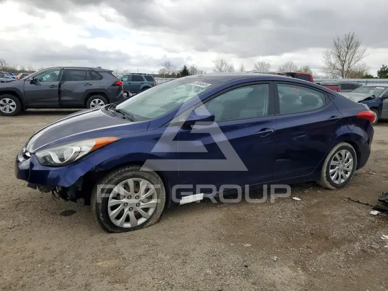 2012 Hyundai Elantra фото