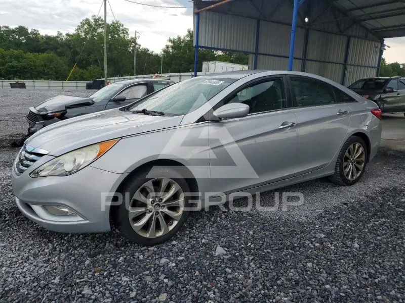 2012 Hyundai Sonata photo
