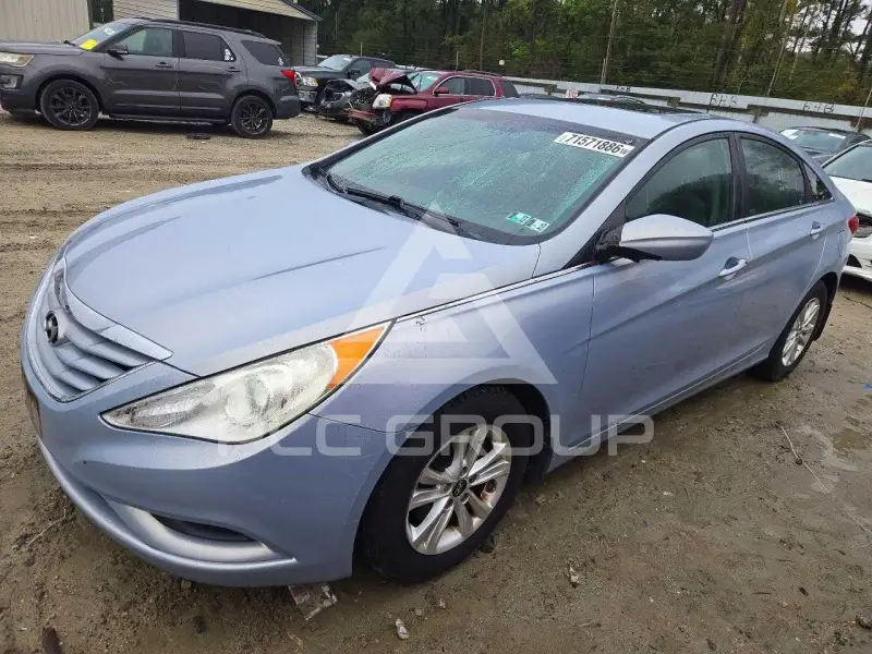 2012 Hyundai Sonata photo