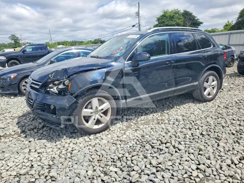 2012 Volkswagen Touareg фото