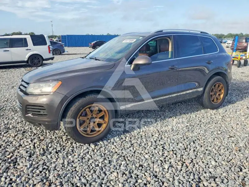 2012 Volkswagen Touareg фото