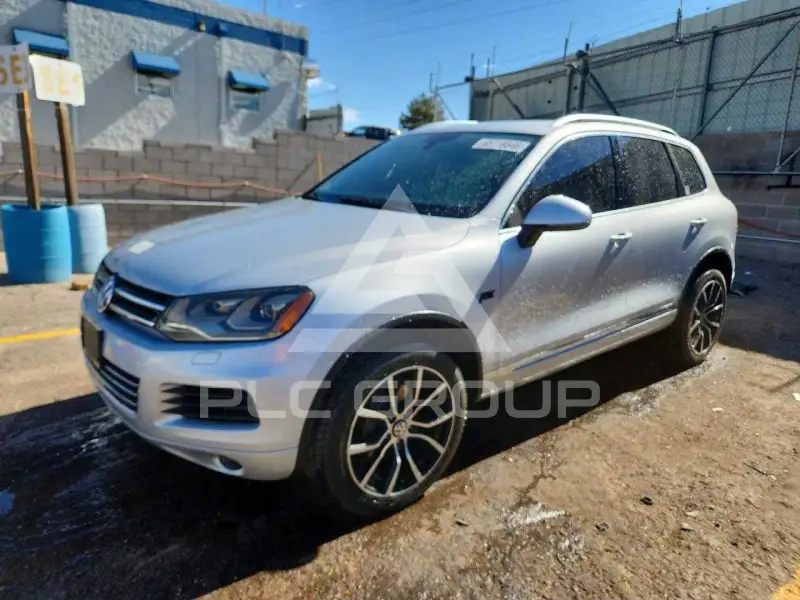 2012 Volkswagen Touareg фото