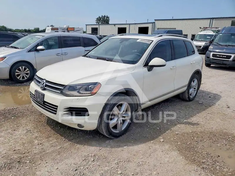 2012 Volkswagen Touareg фото