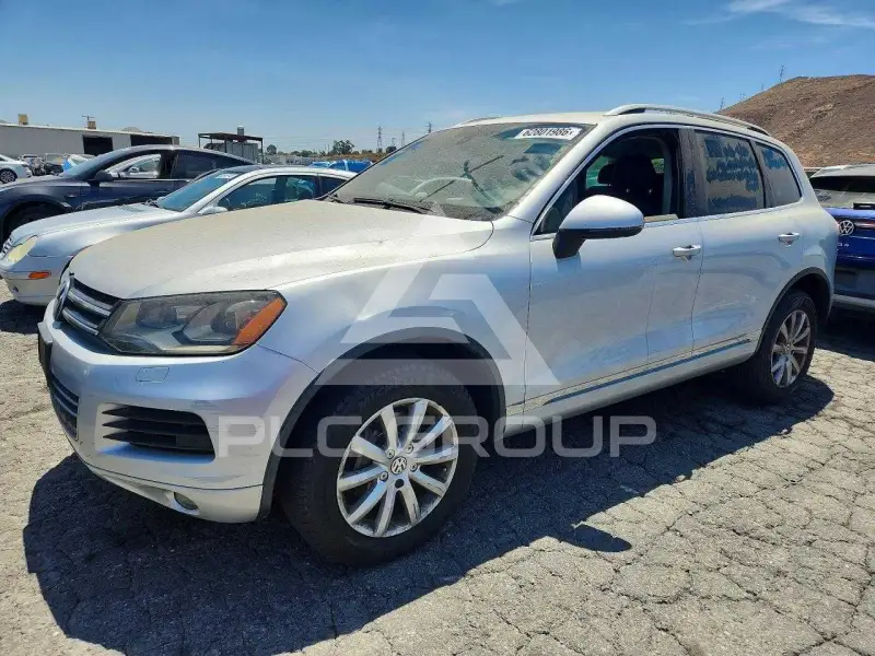 2012 Volkswagen Touareg фото