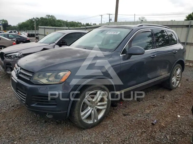2012 Volkswagen Touareg фото