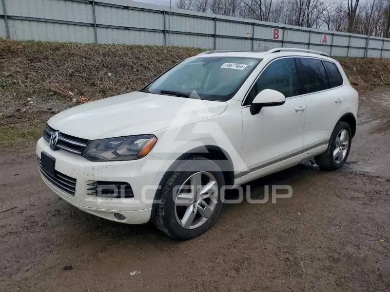 2012 Volkswagen Touareg photo