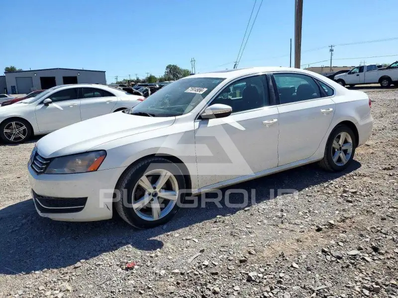2012 Volkswagen Passat фото