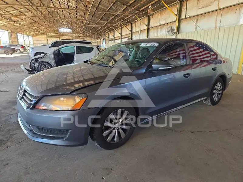 2012 Volkswagen Passat photo