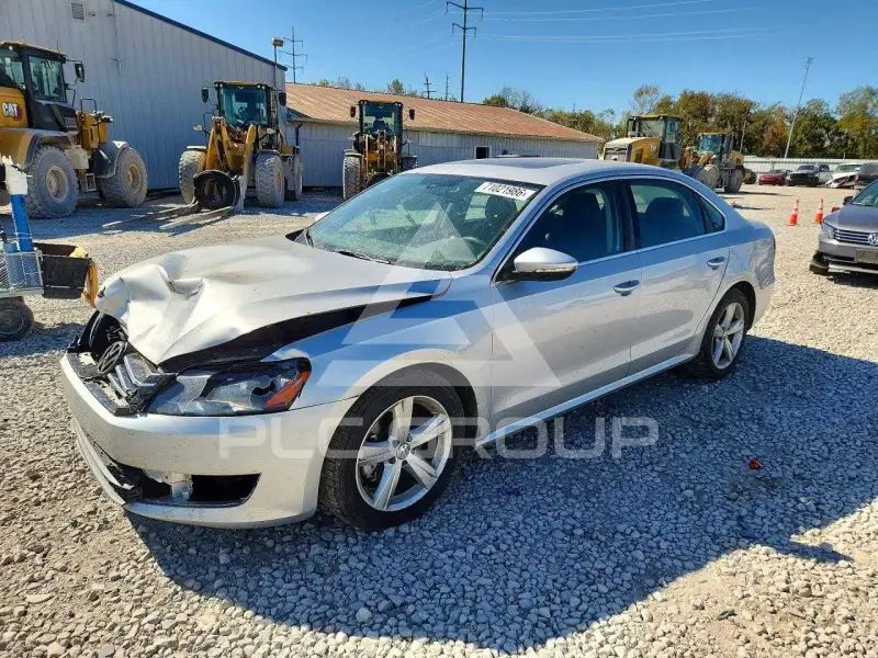 2012 Volkswagen Passat photo
