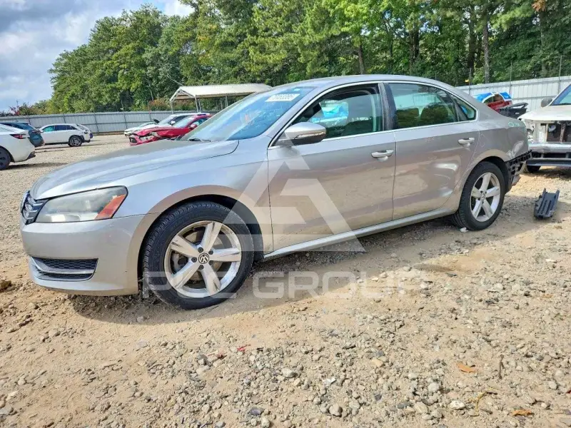 2012 Volkswagen Passat фото