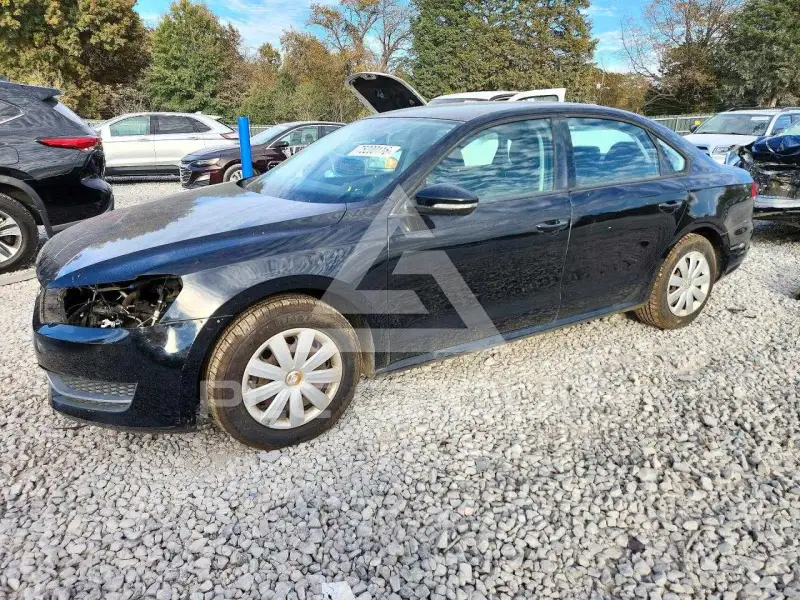 2012 Volkswagen Passat photo
