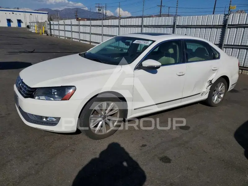 2012 Volkswagen Passat фото