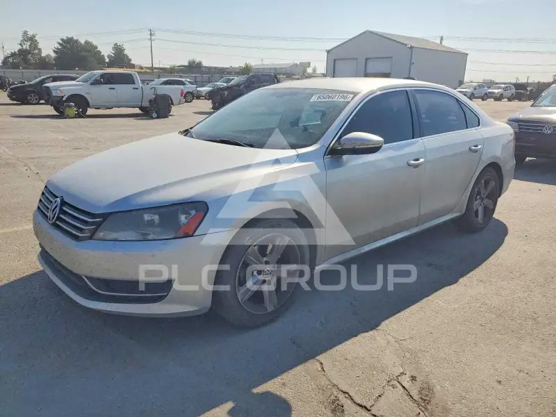 2012 Volkswagen Passat фото