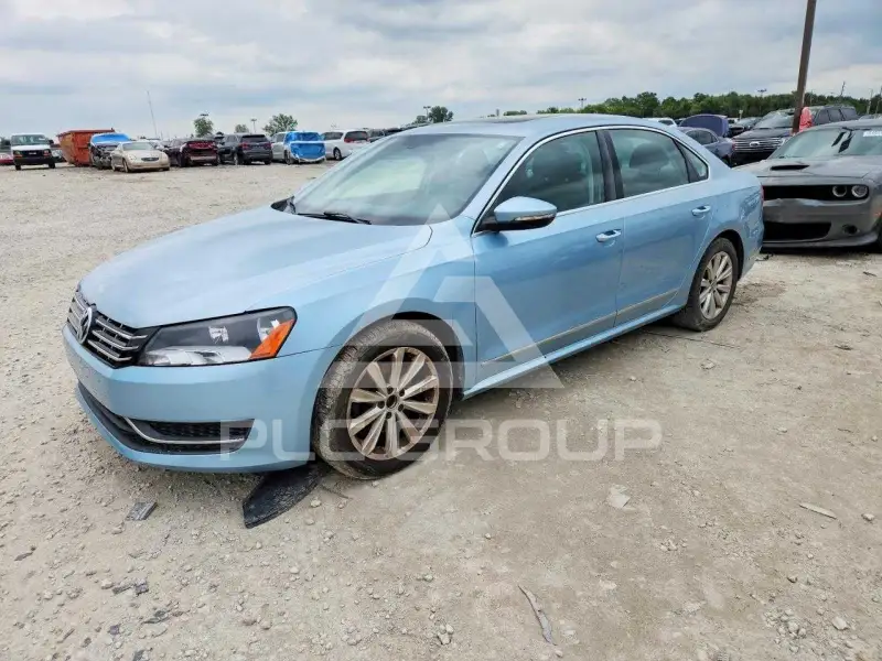 2012 Volkswagen Passat фото