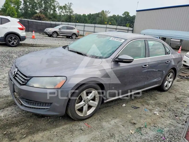 2012 Volkswagen Passat фото