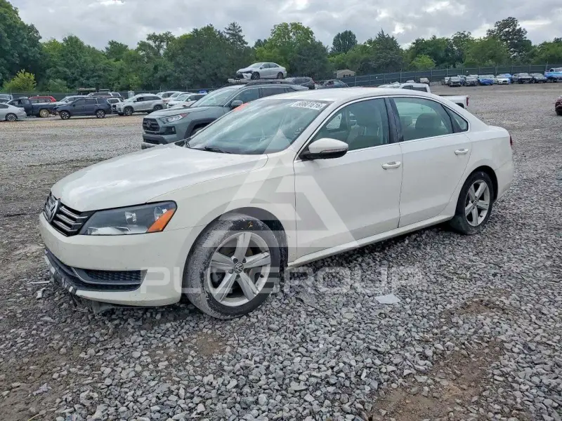 2012 Volkswagen Passat фото