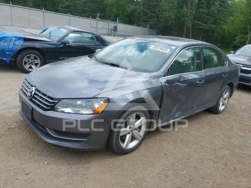 2012 Volkswagen Passat photo