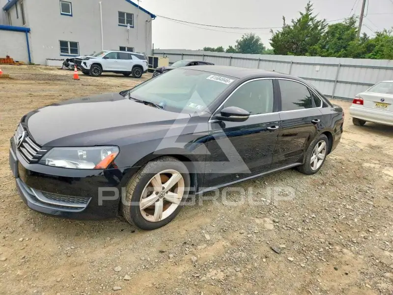 2012 Volkswagen Passat photo