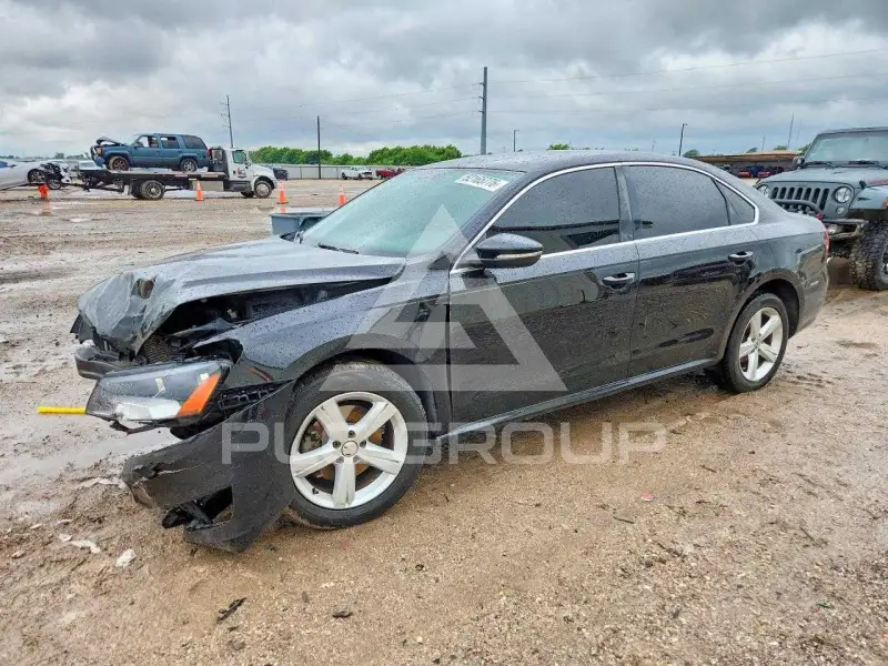 2012 Volkswagen Passat photo