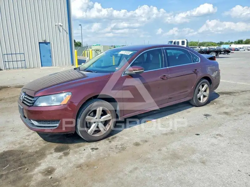 2012 Volkswagen Passat фото