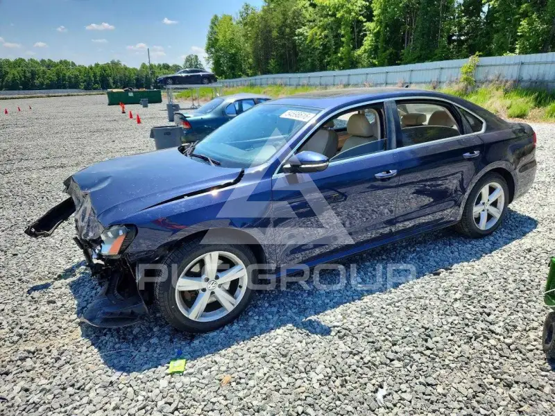 2012 Volkswagen Passat фото
