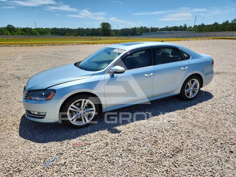 2012 Volkswagen Passat фото