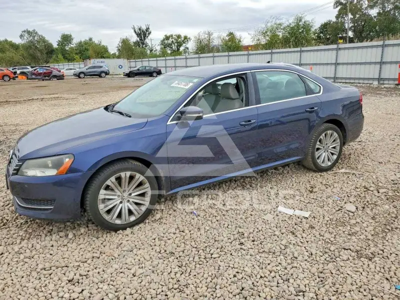 2012 Volkswagen Passat photo