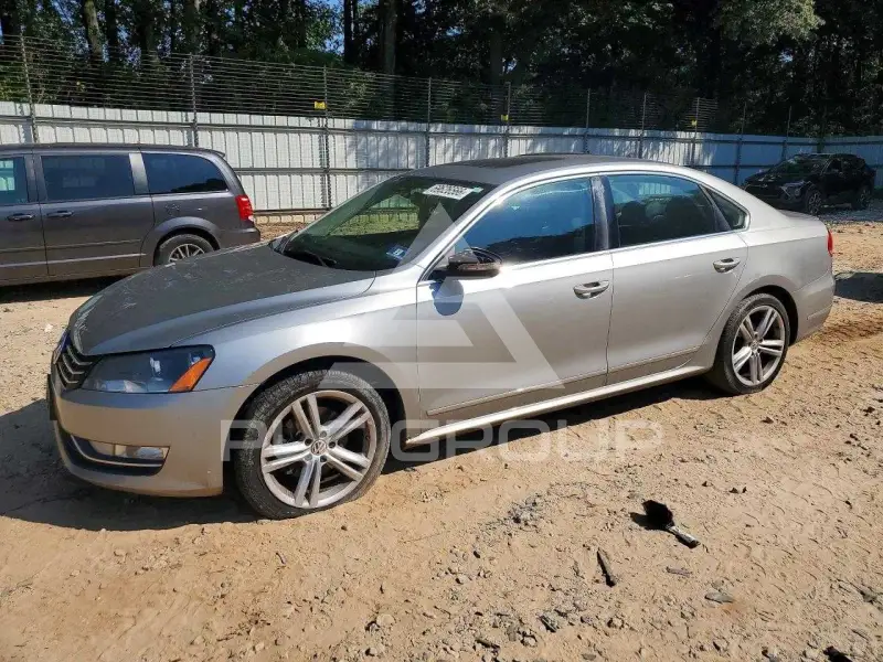 2012 Volkswagen Passat фото