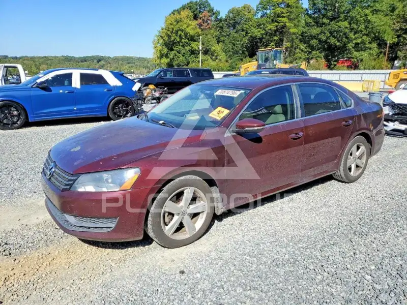 2012 Volkswagen Passat photo