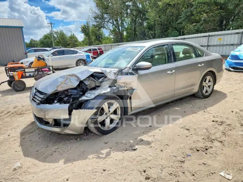 2012 Volkswagen Passat фото