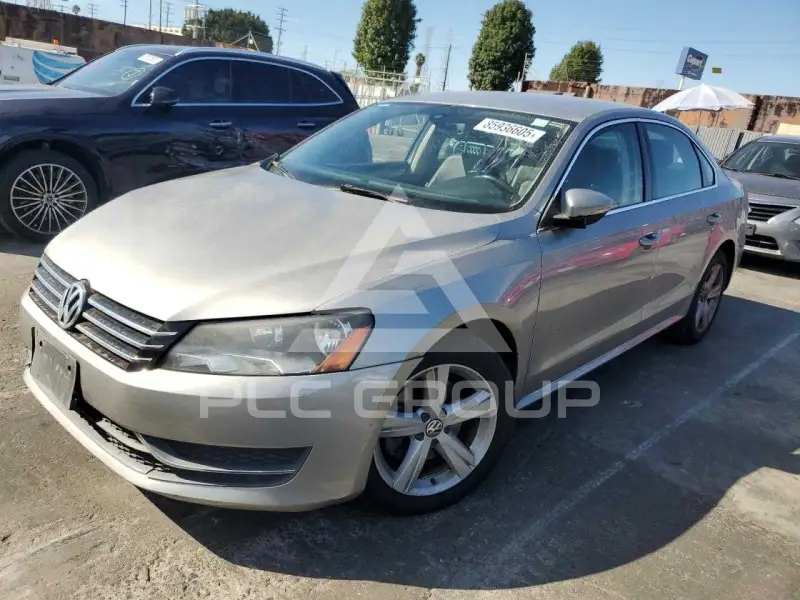 2012 Volkswagen Passat photo