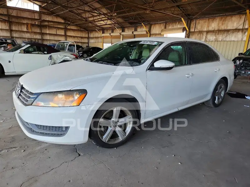 2012 Volkswagen Passat фото