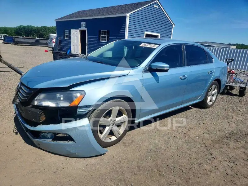 2012 Volkswagen Passat фото