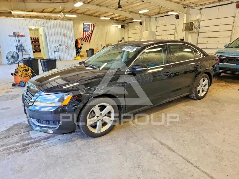 2012 Volkswagen Passat photo