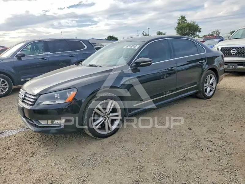 2012 Volkswagen Passat photo