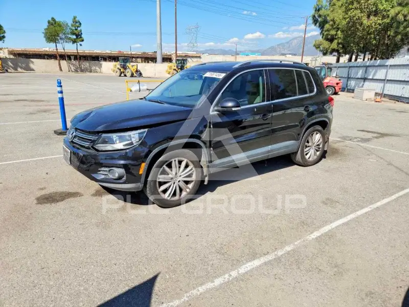 2012 Volkswagen Tiguan photo